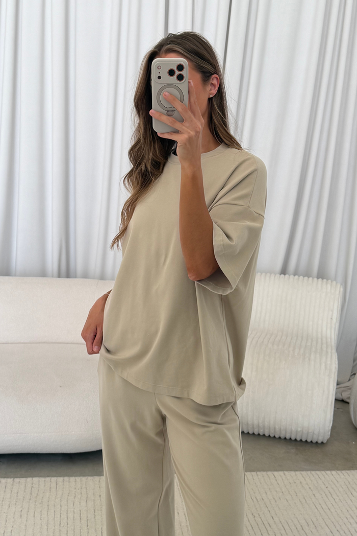 Robyn Butter Brushed Knit Loose Fit Tee in Papyrus