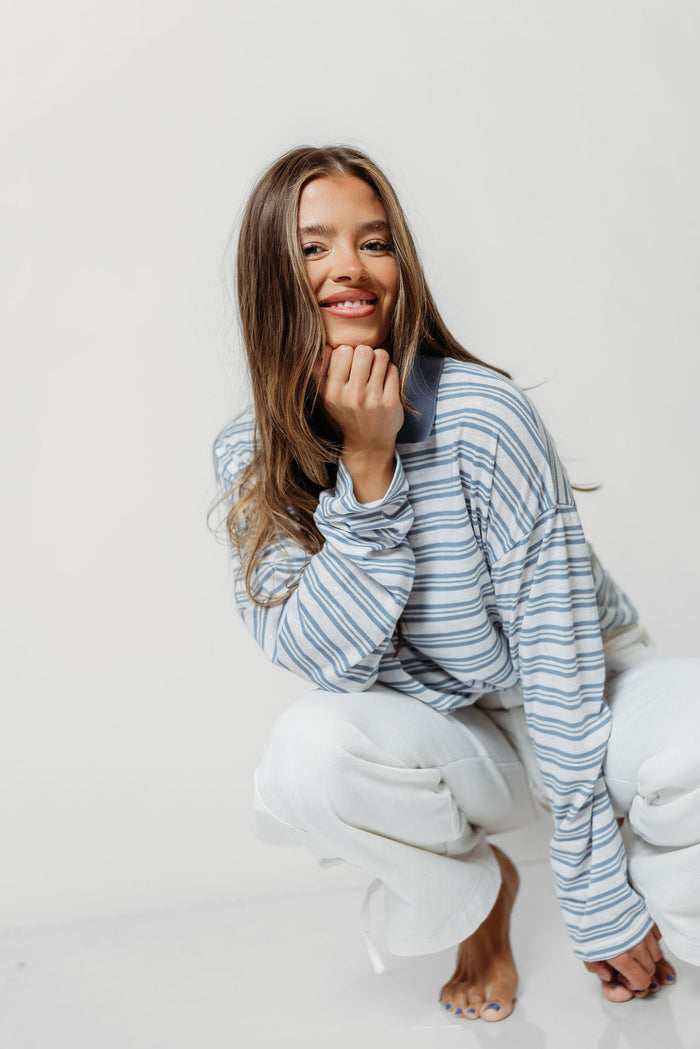 Romy Contrast Collared Striped Tee in Blue