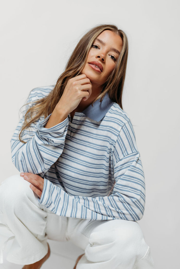 Romy Contrast Collared Striped Tee in Blue