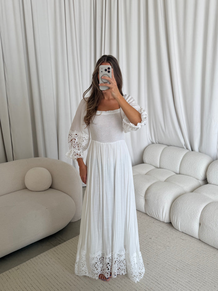 Sarah Maxi Dress in White (Live Exclusive)