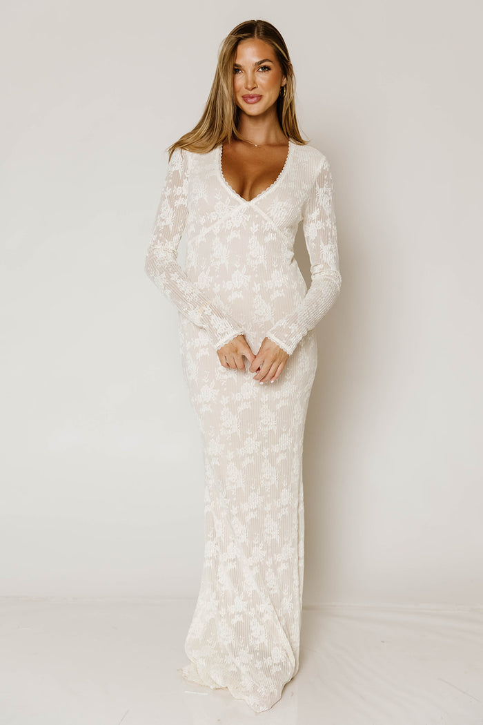 Savilla Lace Maxi Dress in Ivory *10/15 PRE-ORDER*