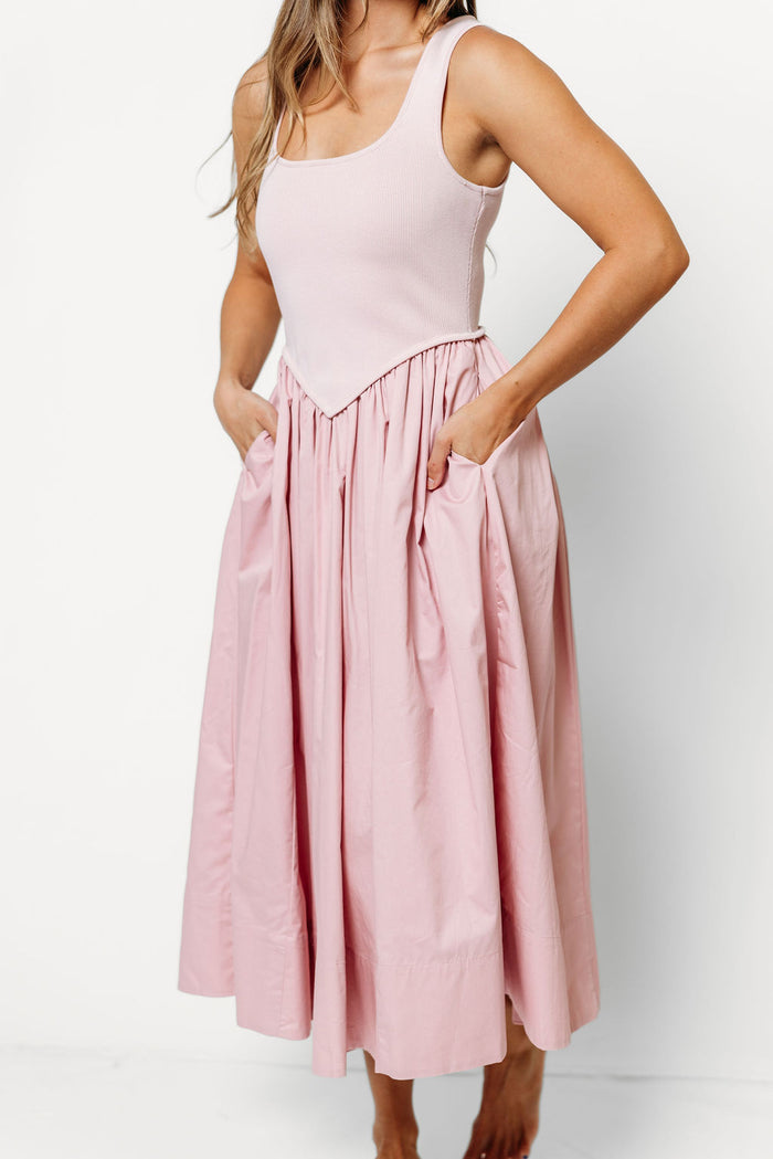 Selah Midi Dress in Dusty Rose