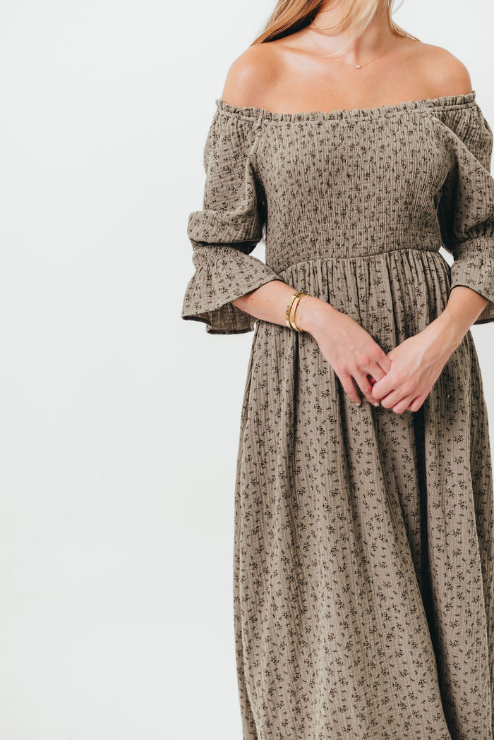 Sienna 100% Cotton Puff Sleeve Maxi Dress in Olive Foliage - Bump Friendly *8/28 PRE-ORDER*