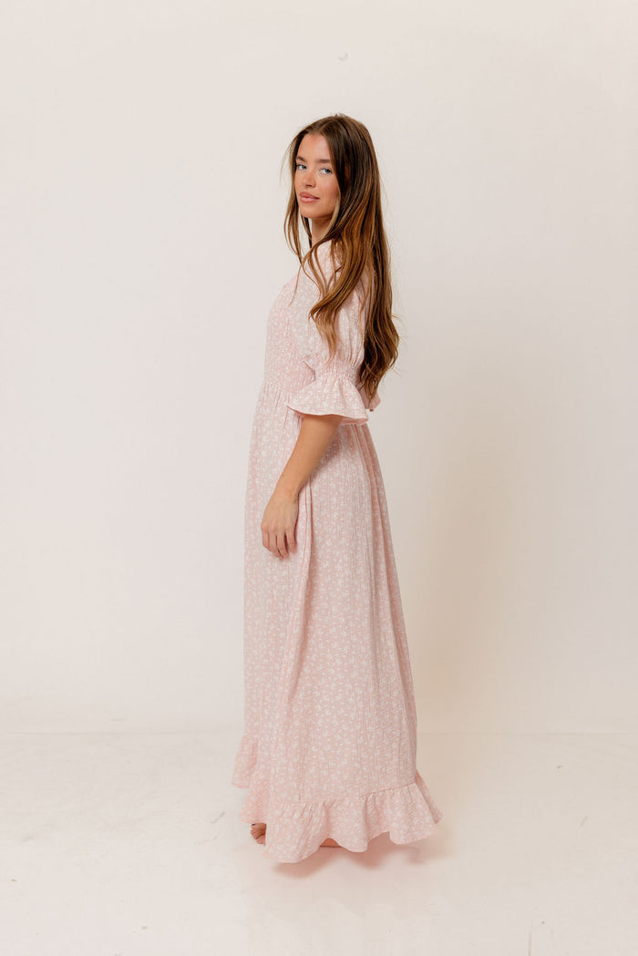 Sienna 100% Cotton Puff Sleeve Maxi Dress in Pale Pink Foliage - Bump Friendly