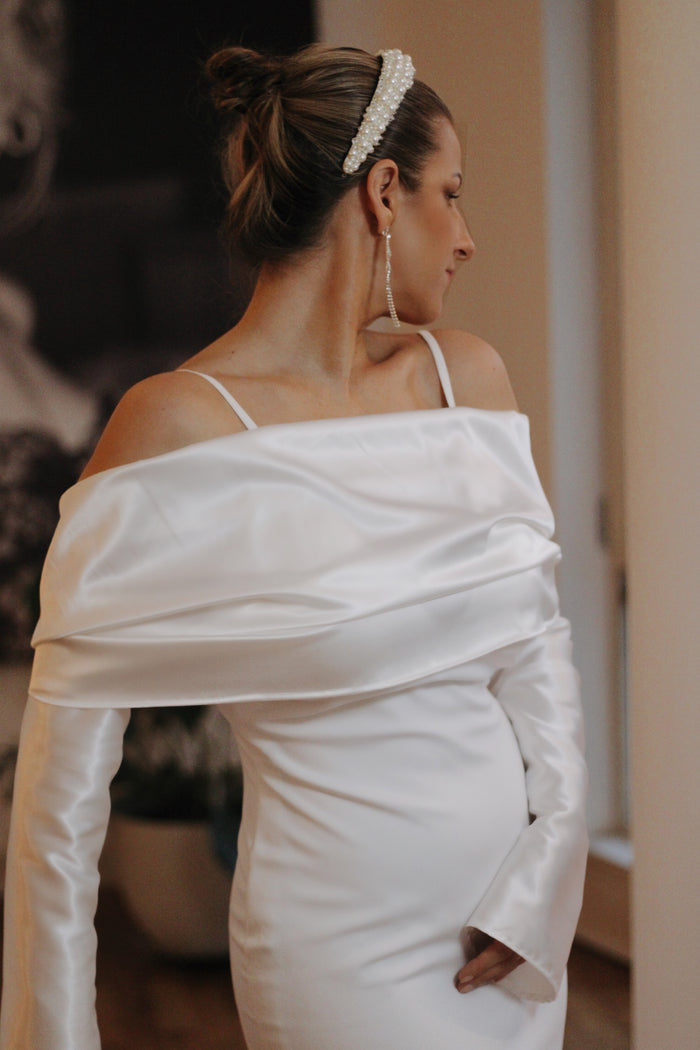 Simply Love - Satin Sleeves - Velo Bianco