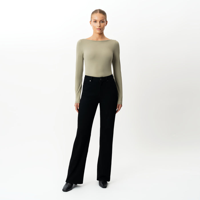 Height: 172 cm | Size: XS / Height: 5'8" | Size: XS