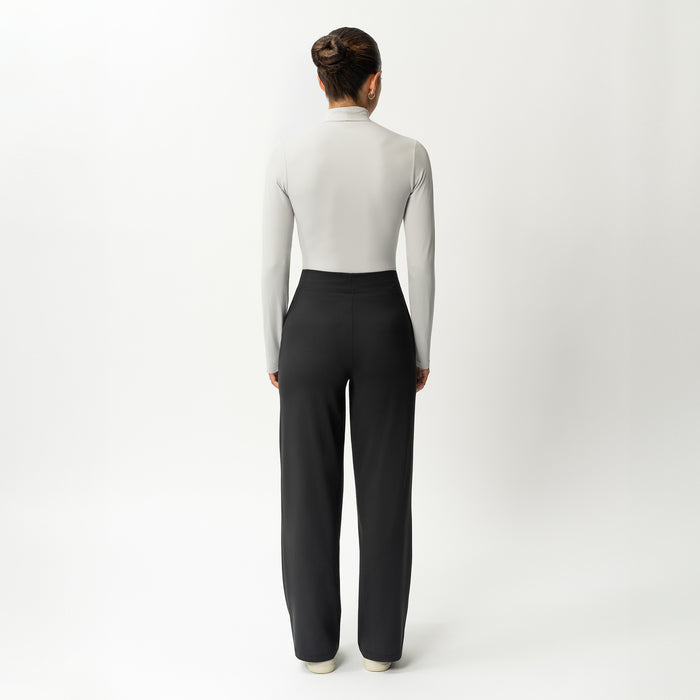 Height: 170 cm | Size: S / Height: 5'7" | Size: S