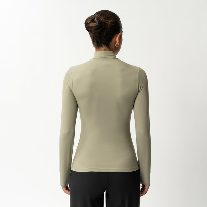 Height: 170 cm | Size: S / Height: 5'7" | Size: S