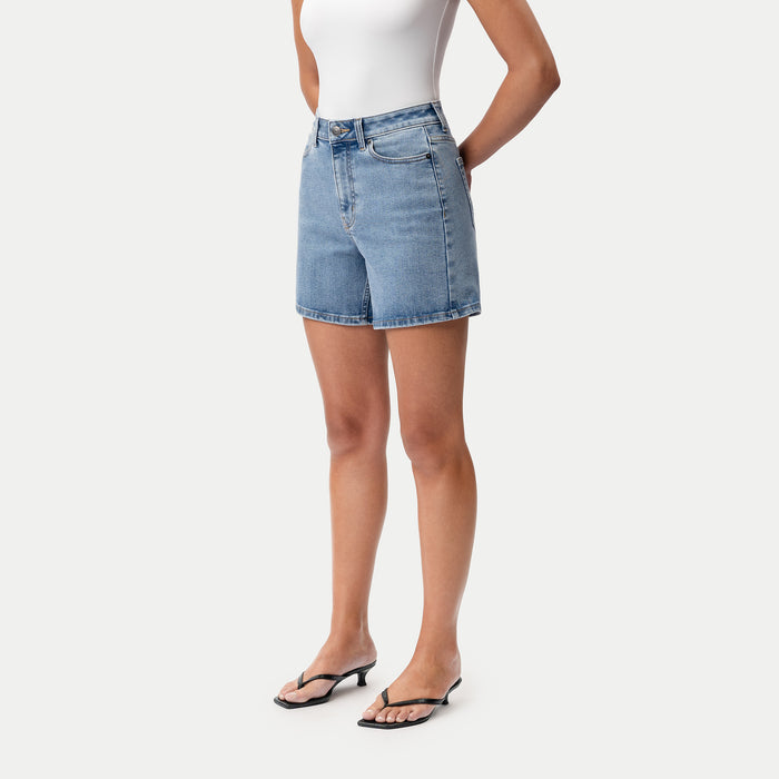 Stretchy ComfortDenim™ Shorts - Ninepine