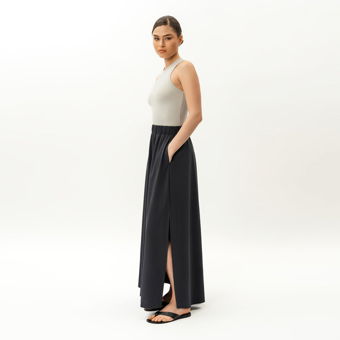 Height: 171 cm | Length: Long | Size: XS / Height: 5'7" | Length: Long | Size: XS