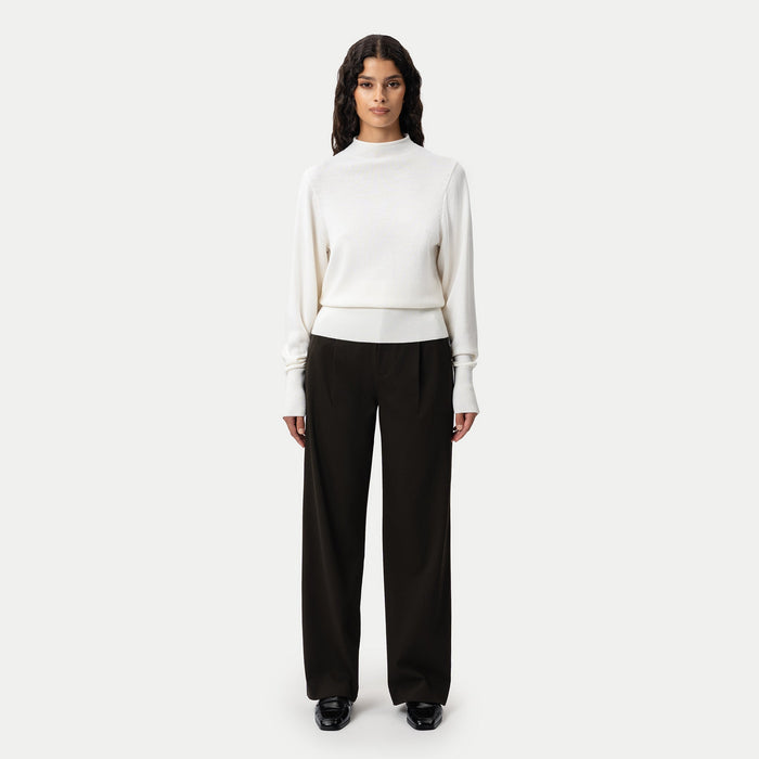 The Iconic Merino Sweater - Off-white - Ninepine