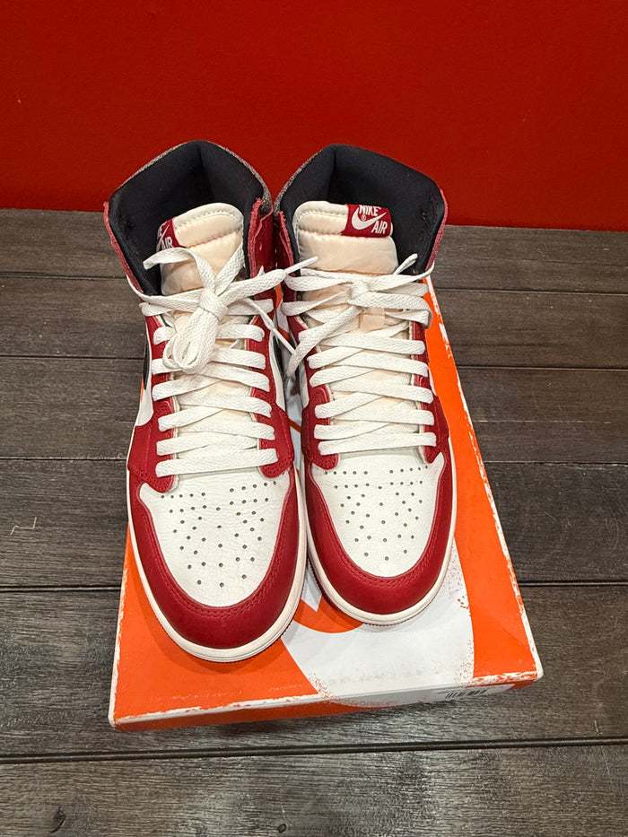 (USED) Jordan 1 Retro High OG Chicago Lost and Found - Sz 9