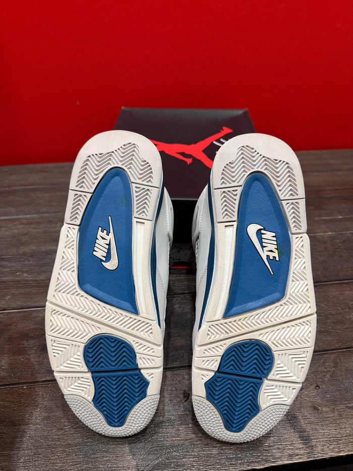 (USED) Jordan 4 Retro Military Blue (2024) - Sz 9.5